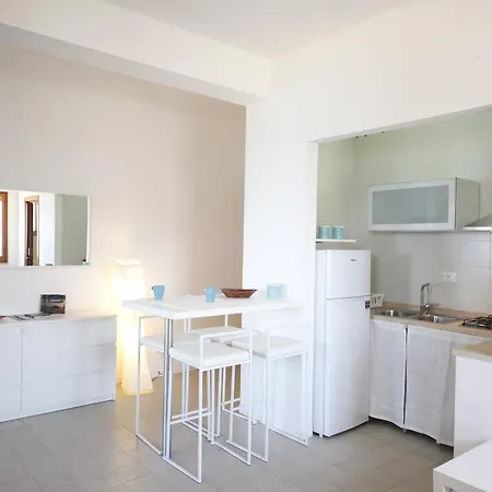 Flora Apartment